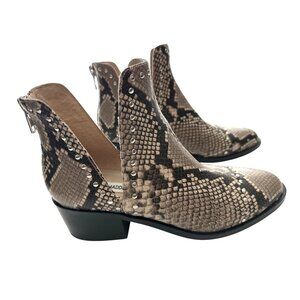 Steve Madden Ankle Boots CONSPIRE Snakeskin Print Double Notched Sides Size 9